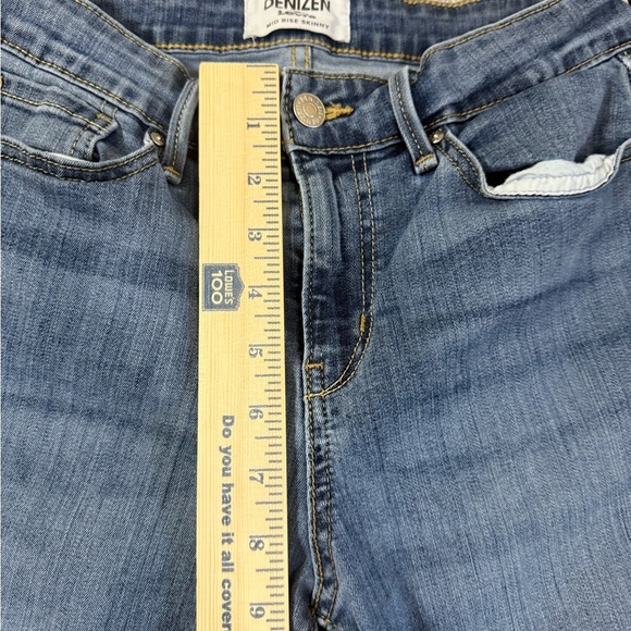 Denizen from Levi’s Mid Rise Skinny Jeans – Distressed Blue Denim 30 inch waist - Picture 4 of 6